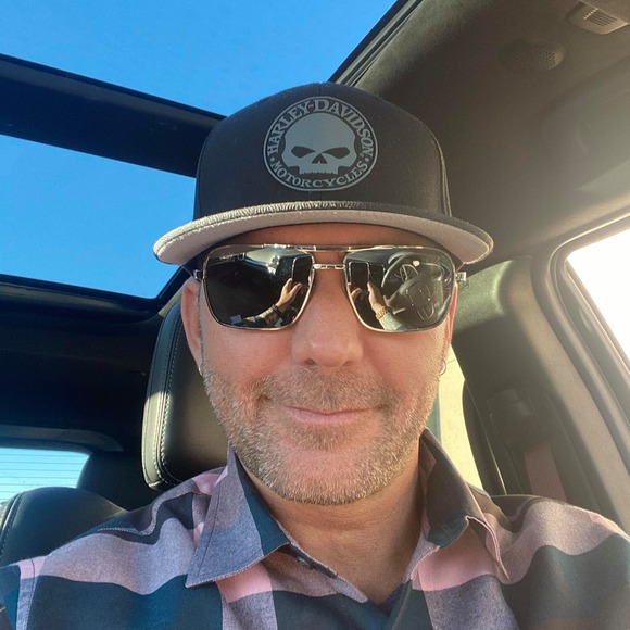 Meet your Posher, Keith - Picture 1 of 1